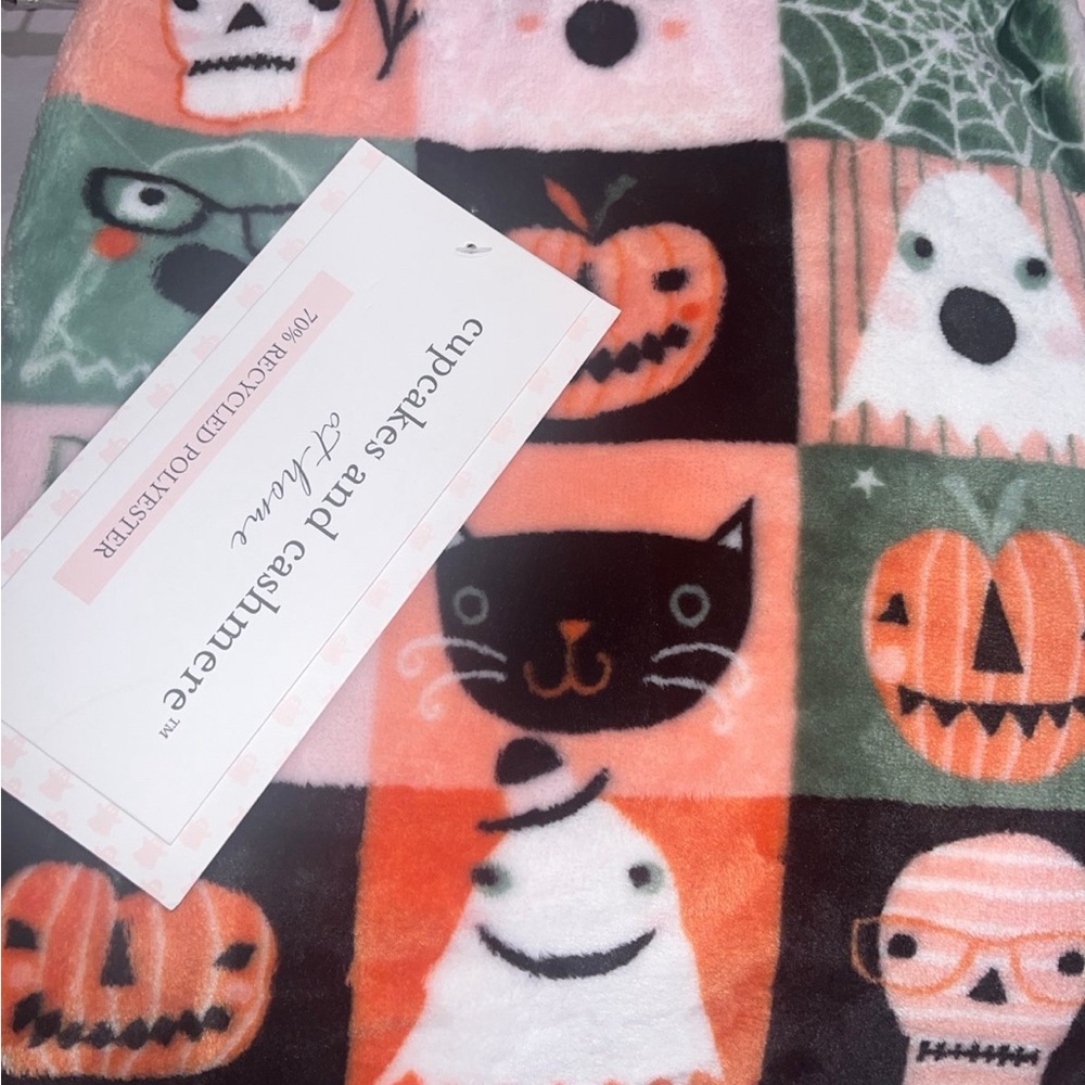 Cupcakes and Cashmere Halloween squares blanket
